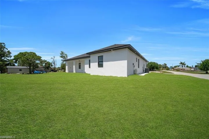 3901 3rd St Sw, Lehigh Acres, Florida 33976