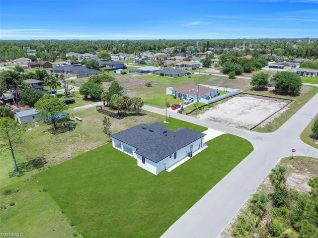 3901 3rd St Sw, Lehigh Acres, Florida 33976