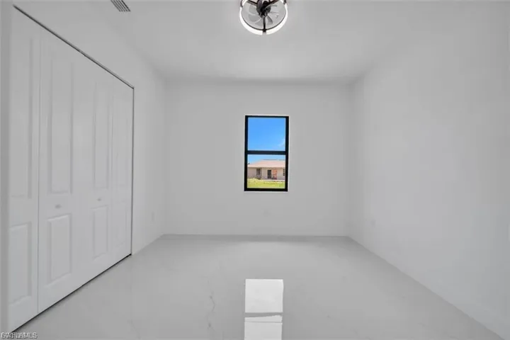 3901 3rd St Sw, Lehigh Acres, Florida 33976