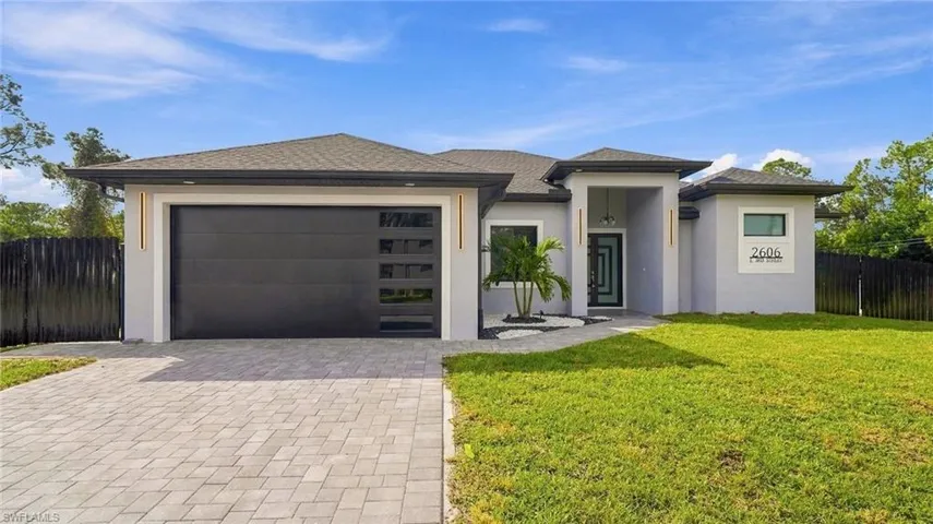 2606 E 3rd St, Lehigh Acres, Florida 33936