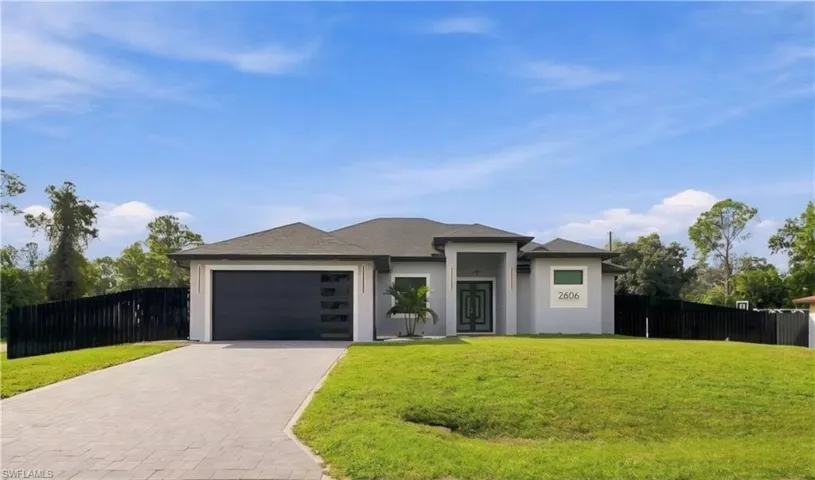 2606 E 3rd St, Lehigh Acres, Florida 33936