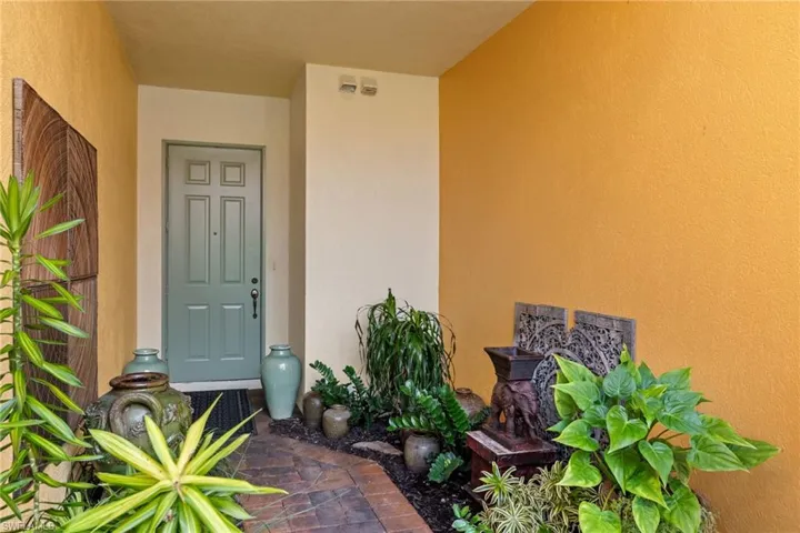 9825  Cristalino View  WAY, Fort Myers, FL 33908