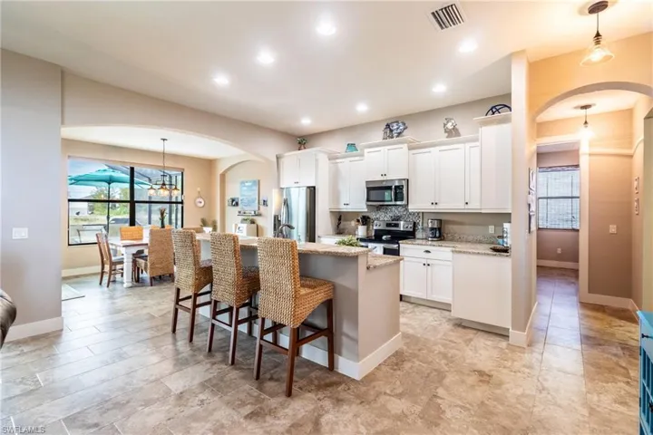 Kitchen Bar