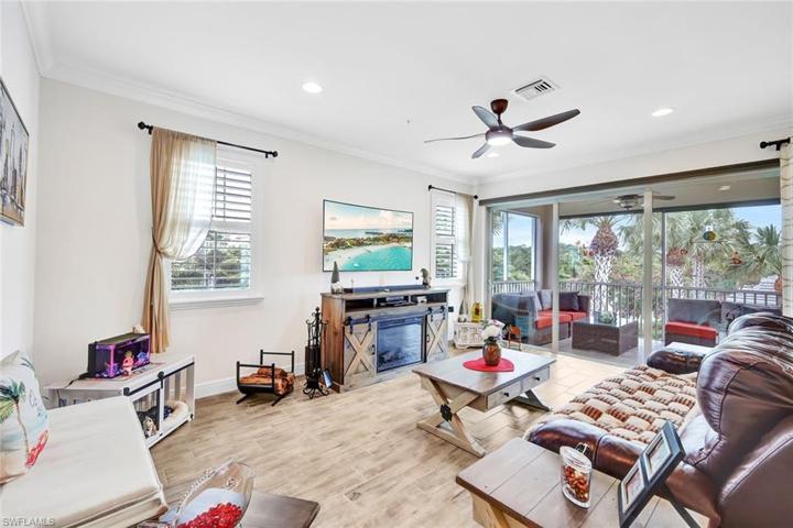 Spacious Living Area