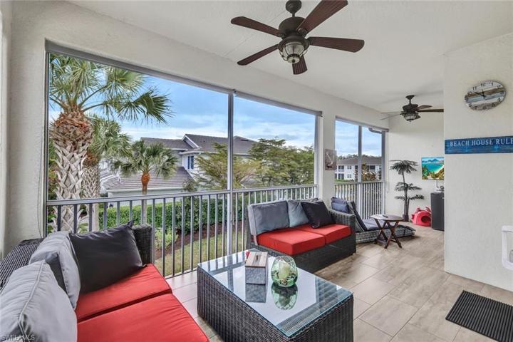 Large Outdoor Living