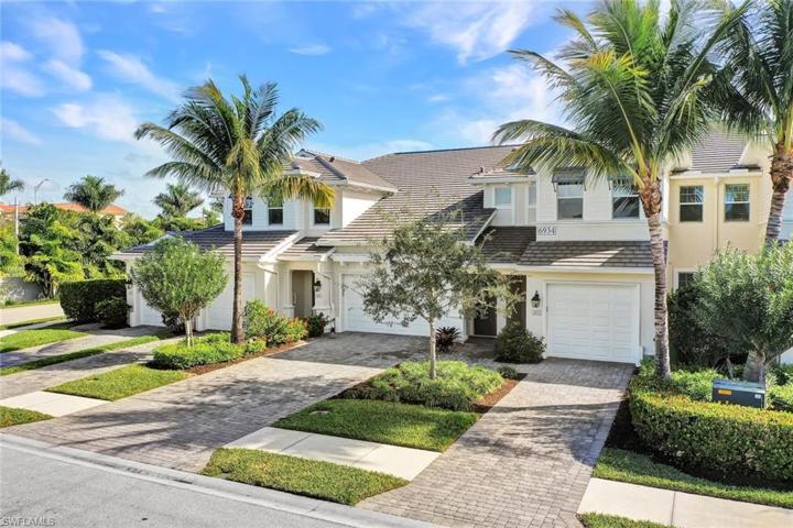 Island Style Elevation
