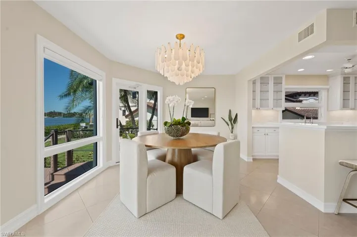 1301 Chesapeake Ave 1b, Naples, Florida 34102