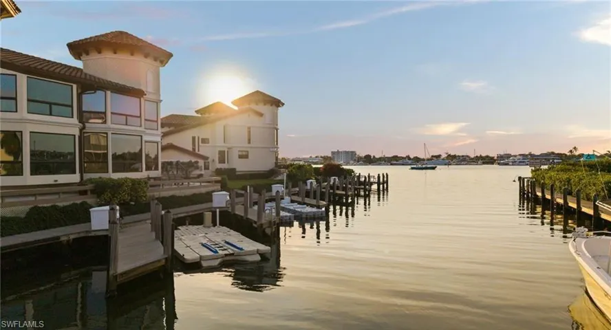 1301 Chesapeake Ave 1b, Naples, Florida 34102