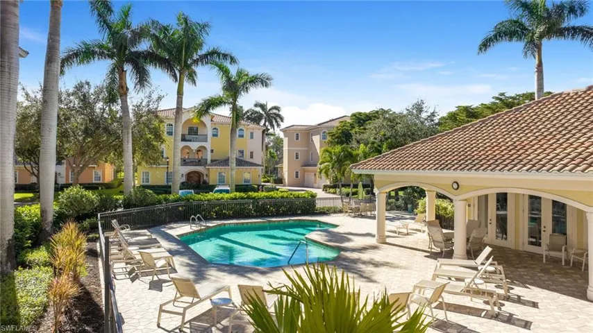 10821  Vivaldi  CT, Miromar Lakes, FL 33913
