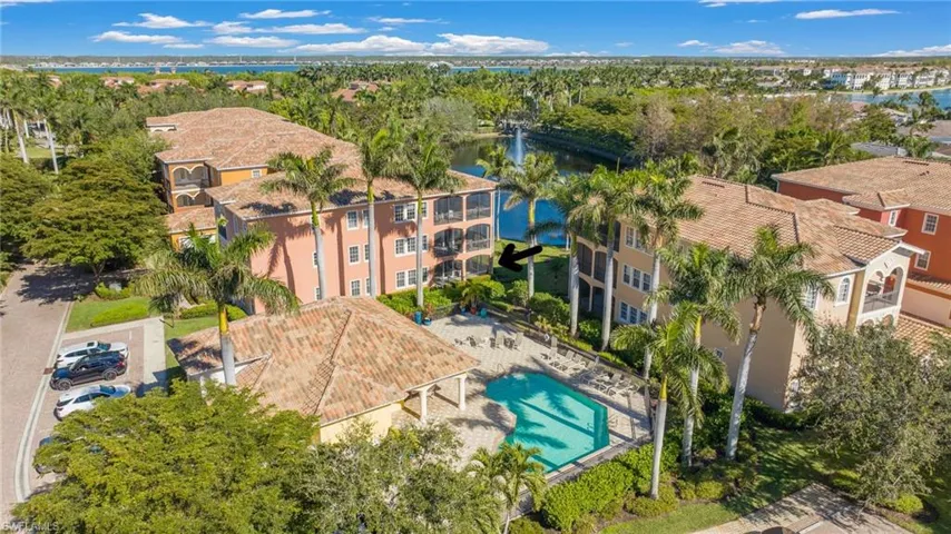 10821  Vivaldi  CT, Miromar Lakes, FL 33913