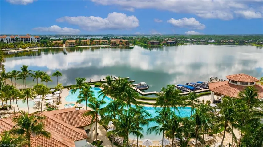 10821  Vivaldi  CT, Miromar Lakes, FL 33913