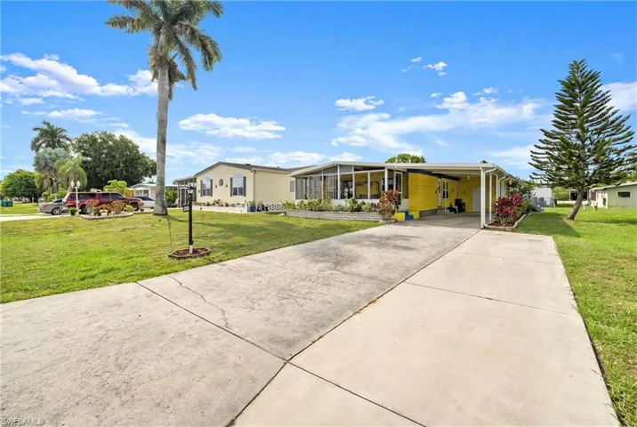 280  Grassy Key  LN, Naples, FL 34114