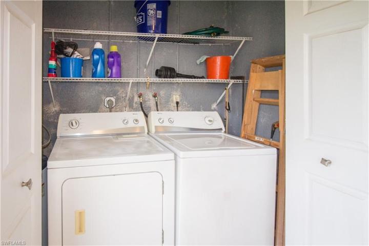 Washer/Dryer In Unit