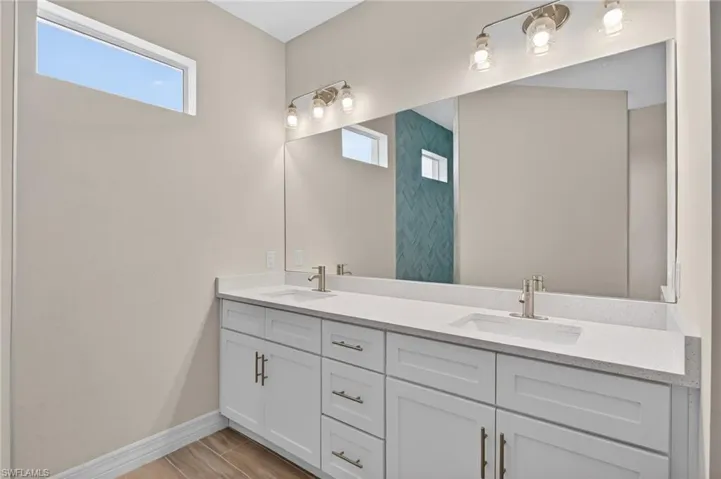 2014 NW 21st  AVE, Cape Coral, FL 33993