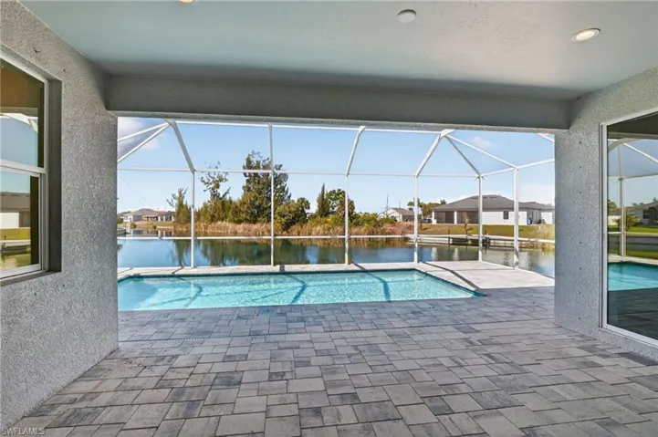 2014 NW 21st  AVE, Cape Coral, FL 33993