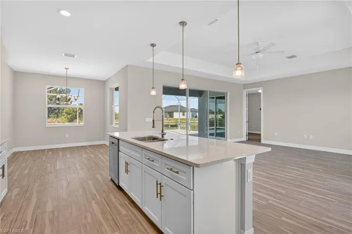 2014 NW 21st  AVE, Cape Coral, FL 33993