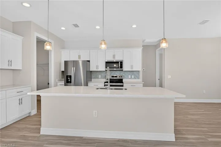 2014 NW 21st  AVE, Cape Coral, FL 33993