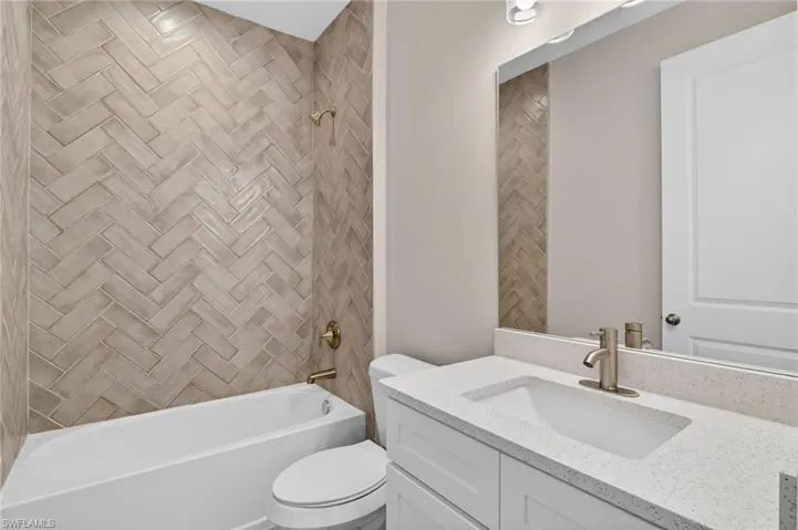 2014 NW 21st  AVE, Cape Coral, FL 33993
