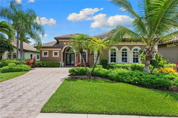7692  Cottesmore  DR, Naples, FL 34113