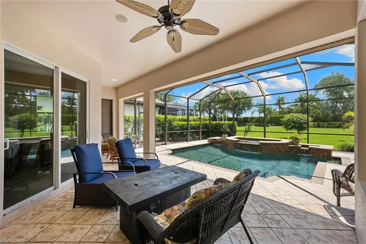 7692 Cottesmore Dr, Naples, Florida 34113