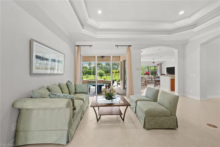 7692 Cottesmore Dr, Naples, Florida 34113