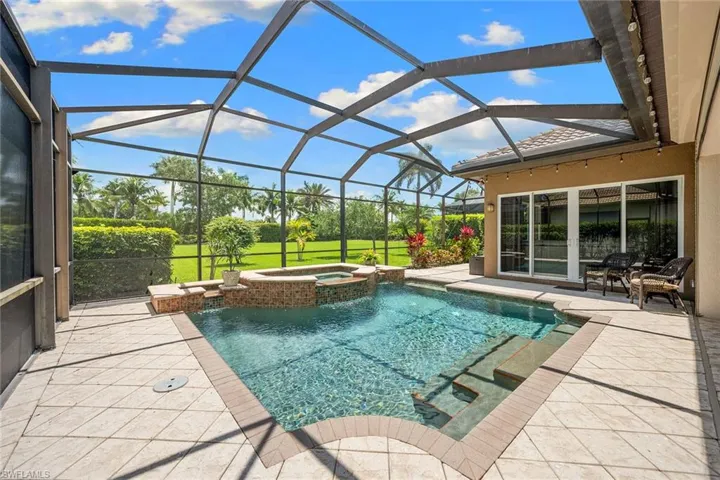 7692 Cottesmore Dr, Naples, Florida 34113