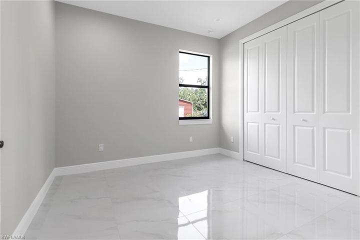 680  Wilson N BLVD, Naples, FL 34120