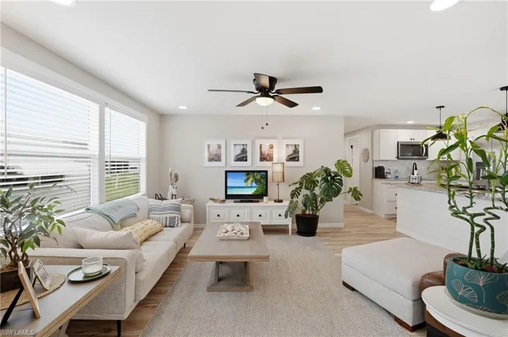 340 Mattie Ave, Fort Myers, Florida 33908