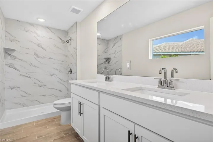 1815 Nw 19th Ave, Cape Coral, Florida 33993