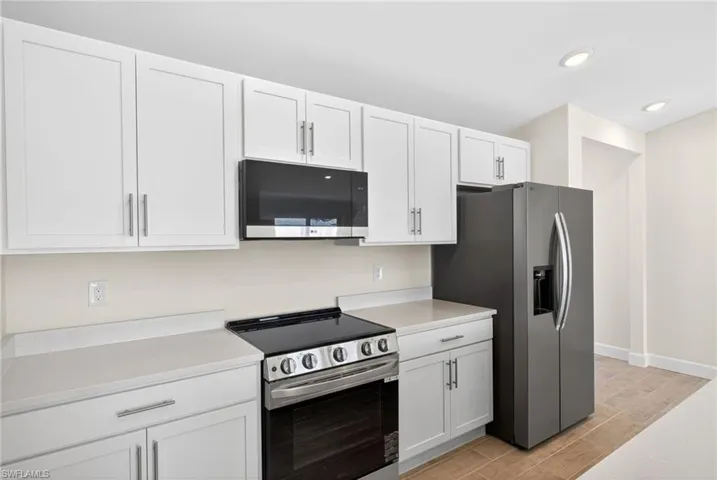 1815 Nw 19th Ave, Cape Coral, Florida 33993