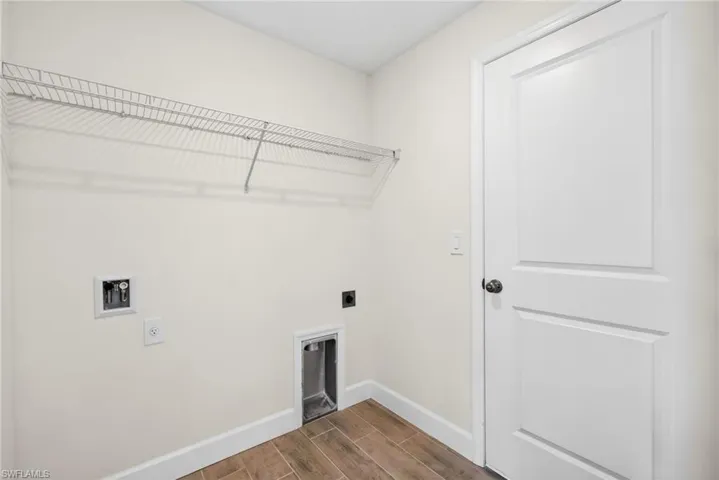 1815 Nw 19th Ave, Cape Coral, Florida 33993