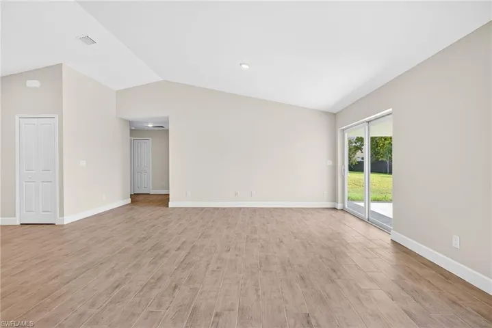 1815 NW 19th  AVE, Cape Coral, FL 33993