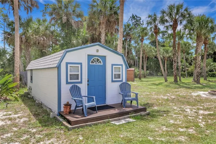 Shed