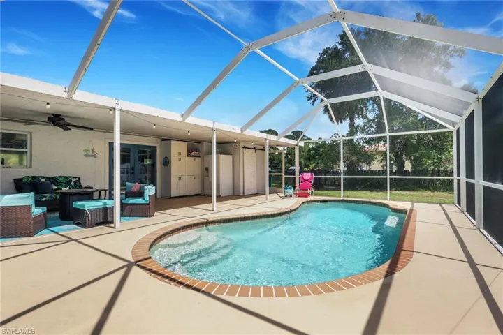 640 27th St Sw, Naples, Florida 34117