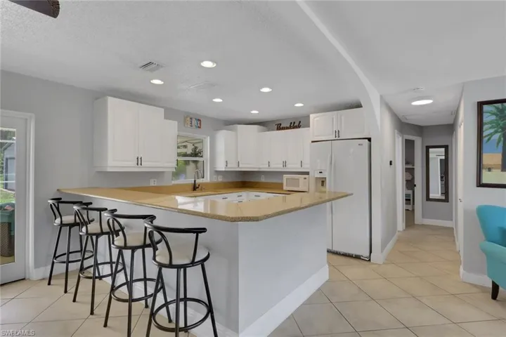 640 27th St Sw, Naples, Florida 34117