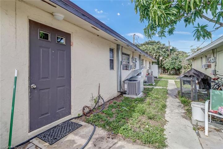 5325 Gilchrist ST, NAPLES FL 34113