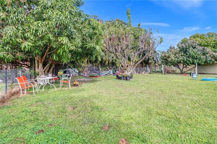 5325 Gilchrist ST, NAPLES FL 34113