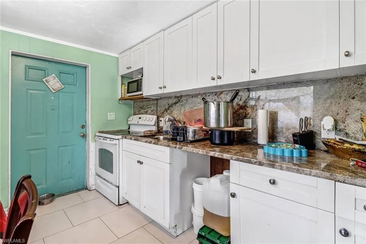 5325 Gilchrist ST, NAPLES FL 34113