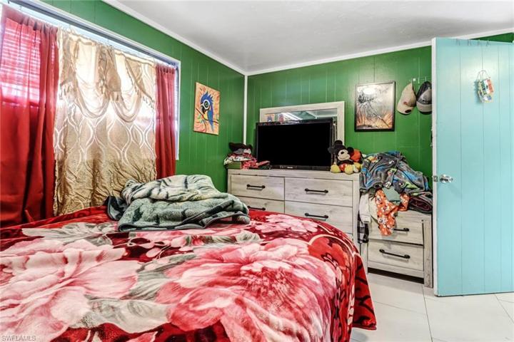 5325 Gilchrist ST, NAPLES FL 34113