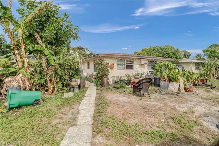 5325 Gilchrist ST, NAPLES FL 34113