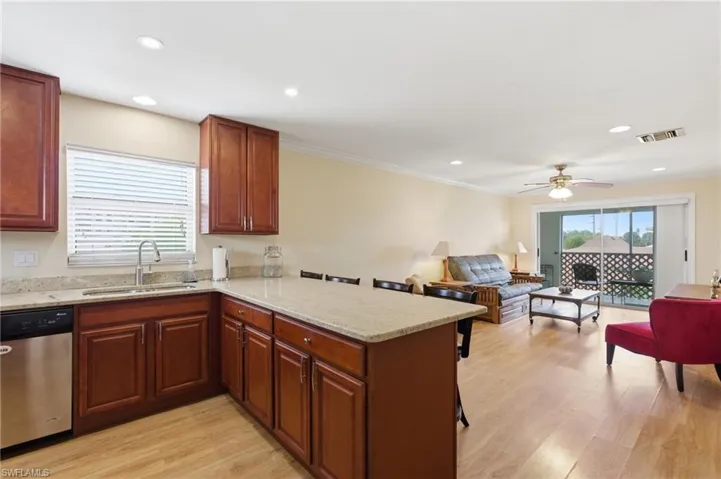 4718 Se 5th Ave 9, Cape Coral, Florida 33904