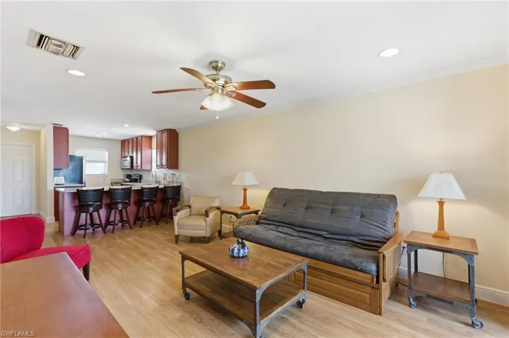 4718 Se 5th Ave 9, Cape Coral, Florida 33904