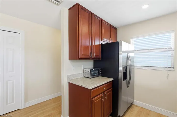 4718 Se 5th Ave 9, Cape Coral, Florida 33904
