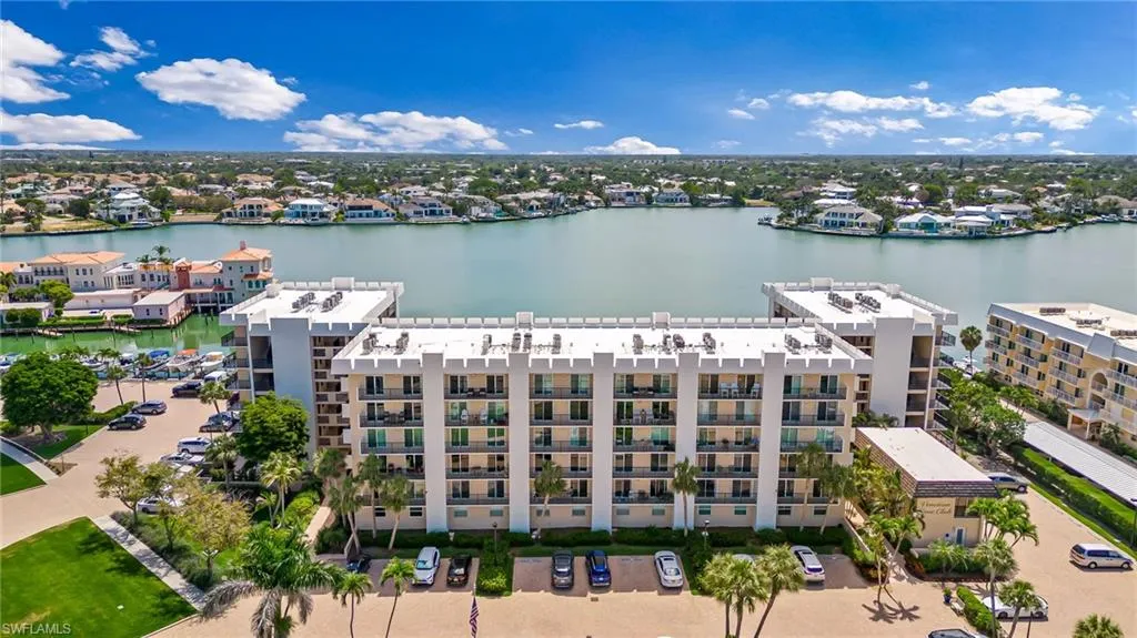 3500 Gulf Shore BLVD, Naples, FL 34103,225041364
