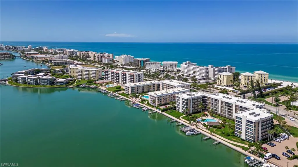 3500 Gulf Shore BLVD, Naples, FL 34103,225041364