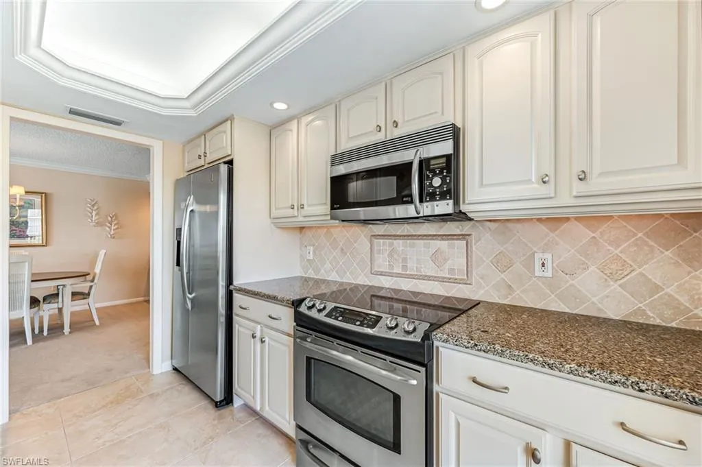 3500 Gulf Shore BLVD, Naples, FL 34103,225041364