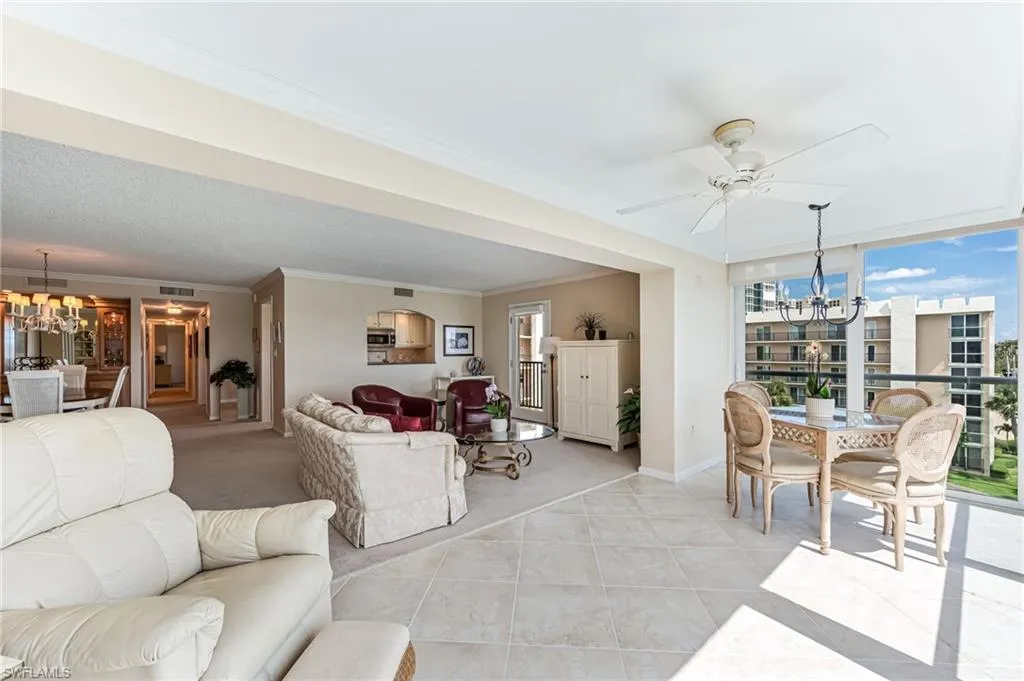3500 Gulf Shore BLVD, Naples, FL 34103,225041364