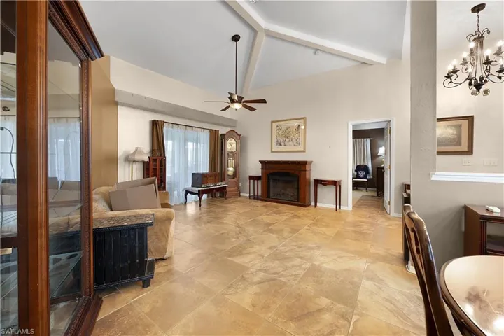 469 Ne 1st Pl, Cape Coral, Florida 33909