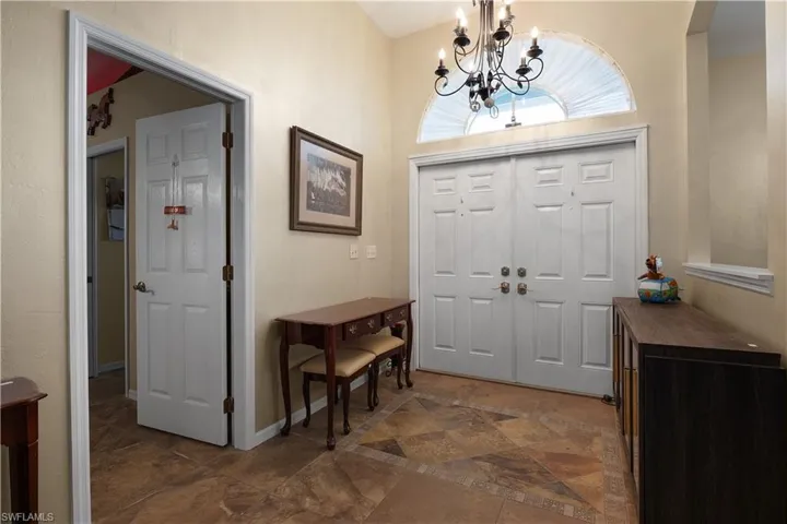 469 Ne 1st Pl, Cape Coral, Florida 33909