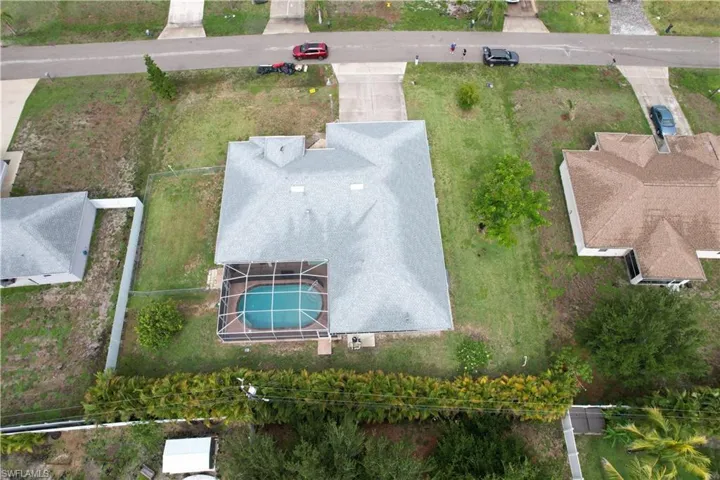 469 Ne 1st Pl, Cape Coral, Florida 33909